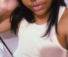Philadelphia escorts -  Latina en Philadelphia — sesión sensual y sin juegos