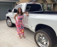 Pittsburgh escorts - Miss JD is in Pittsburgh for the week — hot hillbilly girl (screening required)