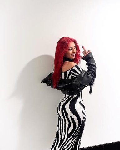 TS Goddess EVNY — Orlando Discreet Escort Now (Text + FaceTime) - 1