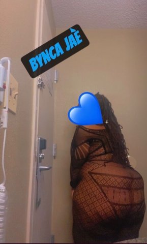 St. Louis BBW Female Escort Outcalls — Trucker & Fetish Friendly - 1