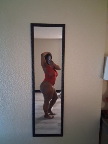 In-Call Female Escort in Southern Maryland (DC Area) — Soft Skin Service - 1