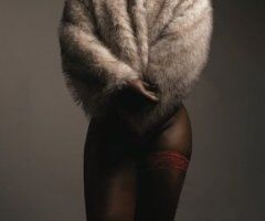 Charlotte escorts - Charlotte, NC Tantric Bubble Butt Nuru Private Sessions (Goddess, 28)