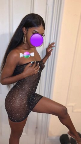 Gainesville, FL Female Escort — Outcalls Only, No Car Date - 1