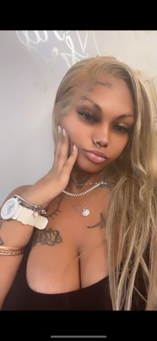 Flint MI Female Escort — In-call hotel sessions & face-time verification - 1