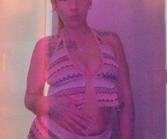 Camera Ready: Thick & Fine — QV, HHR, and HR Rates (Tampa) - Image 3
