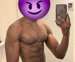Brooklyn Male Escort — 6'1 smooth milk-chocolate complexion, discreet and respectful - Image 3