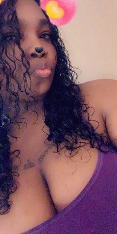 Chicago IL Sweet & Sassy Female Escort — In-call + Out-call Session Pricing - 1