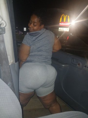 Valdosta Female Escort — “Super Soaker” (32) - 1