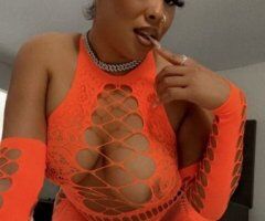 Fayetteville escorts - FineAzzBentleymfnBee — Female Escort in Fayetteville, NC