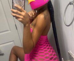 Greensboro, NC Petite 21 Escort — BBJ & 21+ Content - Image 4