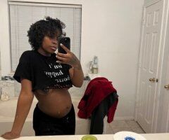 Houston Texas Female Escort — quick visits and 30/60 minute sessions - Image 3