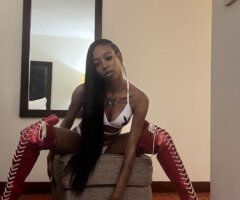 Minneapolis / St. Paul escorts -  New in town—21 Soft-skin fun with full experience 