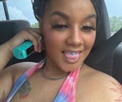 Curvy Woman Escort in Valdosta — Sweet, Confident, Discreet - Image 1