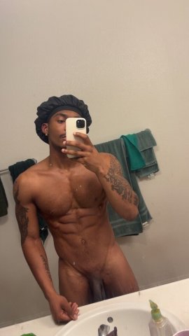 Las Vegas Male Escort — car sesh $200, sex $300, massage w/sex $350 - 1