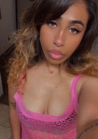 Mixed Spanish Mami From Cali — Greek  Kinks & Multi-Hour Massages - 1