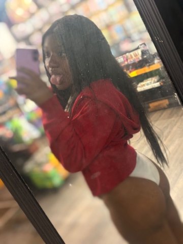 Concord, CA Female Escort — Outcalls & Car Dates (Dominant Only) - 1