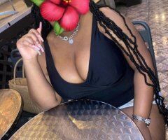 Dallas escorts - Dallas, TX Discreet Female Escort — Hotel & Private Residence Incalls/Outcalls