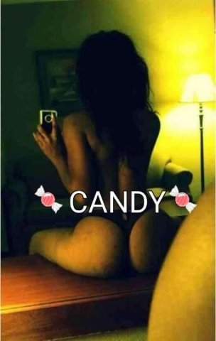 Outcalls Only: Traveling Ontario Area Escort — Candy - 1