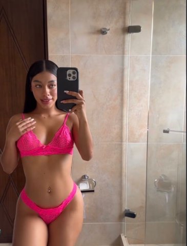 Sexy Latina Female Escort in Salt Lake City — BBJ & Kiss - 1