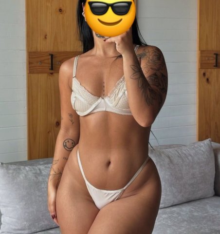 Long Island NY Female Escort — full service, massages, BBJ/BJ, squirting - 1