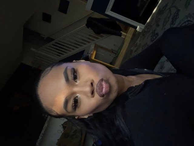 Monterey CA Female Escort — In-call with 2 girl special (Salinas + outcall) - 1