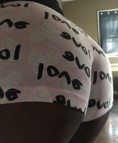 Wet N Ready Female Escort in Chicago, IL — $80/hr Incall, $120 Outcall (Uber) - 1