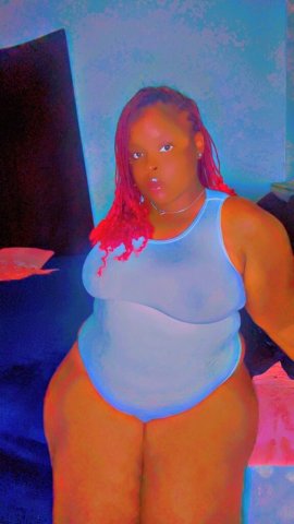 Pretty, Thick & Fun Female Escort — Tampa FL (Qv specials, HHR, BBJ) - 1