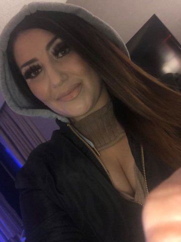 Denver Female Escort — Glendale incall, car play, half hour/full hour - 1