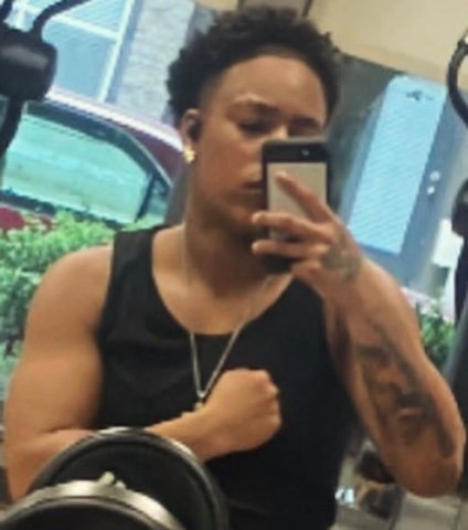 Everett WA Male Escort — 5'3 Masculine Dominant Top - 1