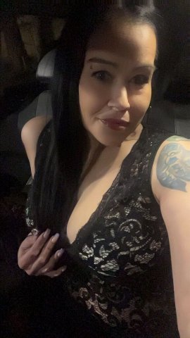 Minneapolis Milf Escort — Incall, Outcall, FaceTime & Fetish-Friendly - 1