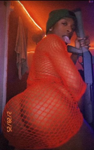 Orlando Petite Male Escort for Clean FunSize Fantasy - 1