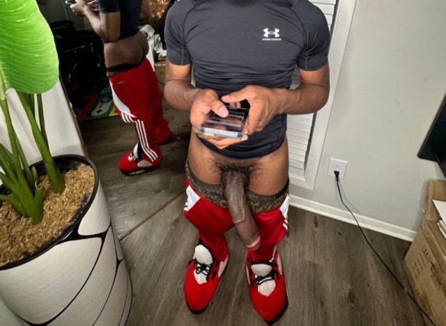 Houston Elite Masseur for Latin Special (Solo) — Discreet “Monster Meat” Bodywork - 1
