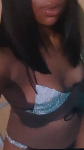 Indianapolis IN Female Escort — Outcall, Condom Only, QV/HHR/HR - 1