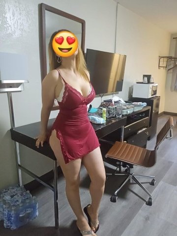 Falls Church Bonita chica blanquita — extras disponibles - 1