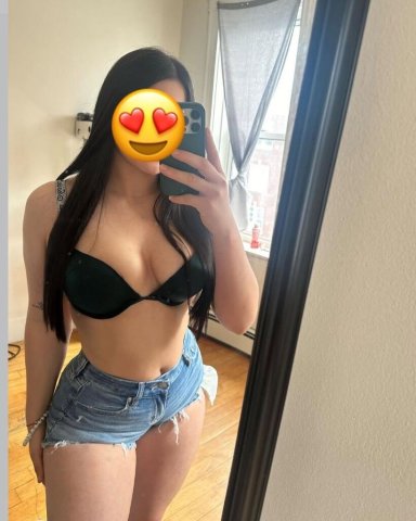 Valentina, Latina Caliente — Culo Grande (25) con trato de novio - 1