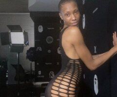 Milwaukee escorts - Milwaukee, WI Car Fun  Tattooed & Petite Escort (30)