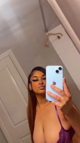 Selena — IC Available / OC Wherever — Black & Mexican Bombshell Escort - 1