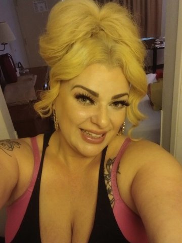 GFE Blonde Escort (Green Eyes) — $100 Special - 1