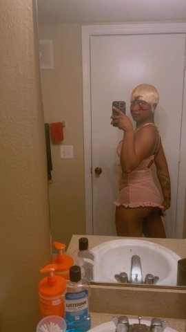 Daytona Female Escort — Ebony, Slim, Chocolate Theme (No Anal/No GFE) - 1