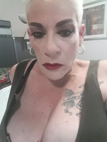 67yo North Bay Cougar Visiting Fairfield — Role Play & Full Service - 1