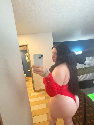Baltimore Female Escort — thick, tatted incall + outcall (Facetime) - 1