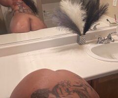 Fluffy & Moist () — Face, curves, and mouth-focused play - Image 5