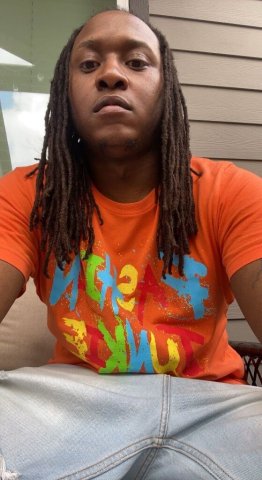 Chicago Male Escort — hygiene-focused comfort - 1