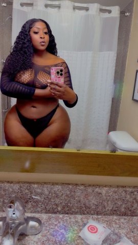 Miss Indulge — Chocolate Beauty Outcalls, FaceTime, and Dinner Dates in Baton Rouge - 1