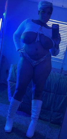 Oklahoma City Female Escort — Incall & Outcall Visits (32) - 1