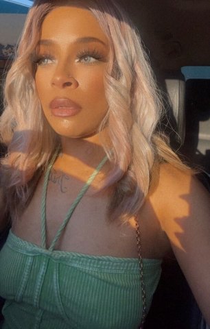 Slim petite natural mixed girl escort in Stockton — videocall verify - 1
