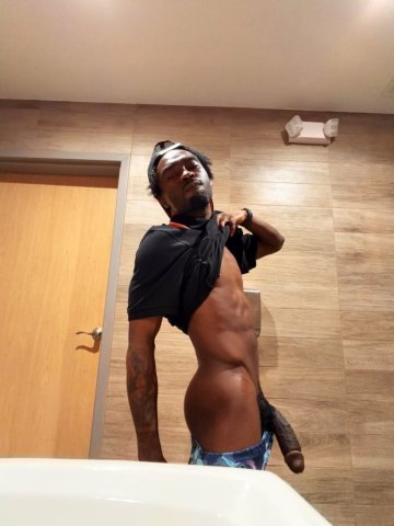 Male escort in Palm Bay — texting and FaceTime available - 1