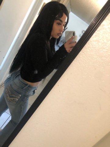 Available — Blonde Female Escort with Face & Neck Attention - 1