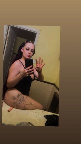 Memphis TN Female Escort — In-Calls Only - 1