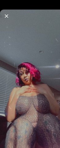 Lancaster Female Escort — Incalls, Outcalls & Facetime with Toys - 1